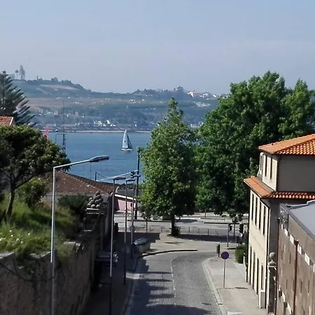 Hipster's Dream By The River *