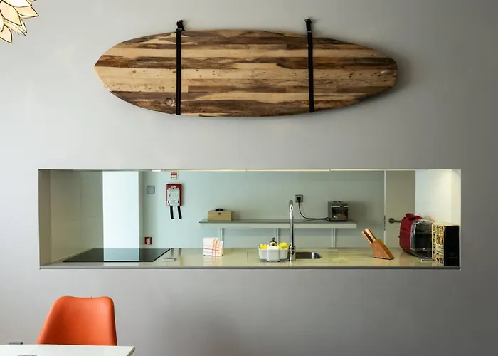 Hipster's Dream By The River 波尔图