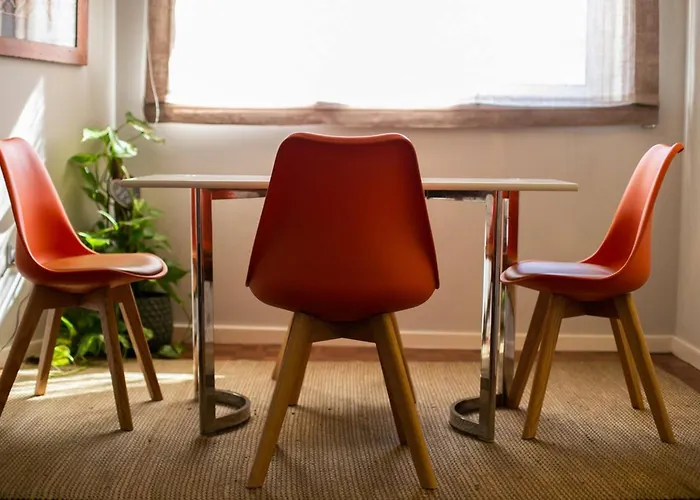 Hipster's Dream By The River شقة